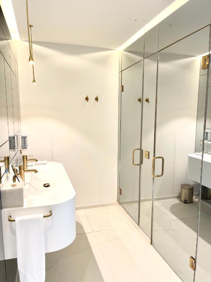 Luxury Suites & Apartments Mondrian Market Square II Warszawa Eksteriør bilde